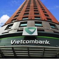 Vietcombank bất ngờ chuyển từ miễn phí sang thu phí, tăng phí dịch vụ thẻ ngân hàng