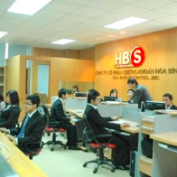 Chứng khoán Hoà Bình (HBS) có tân chủ tịch sinh năm 2003