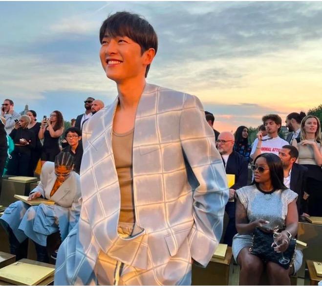Song Joong Ki vui mừng tột độ vì có con, Song Hye Kyo tuyên bố “cạch mặt” người cũ tới cuối đời, tại sao?