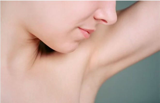 Những cách "tẩy trắng" vùng da dưới nách cho chị em tự tin bung lụa với đồ gợi cảm ngày hè