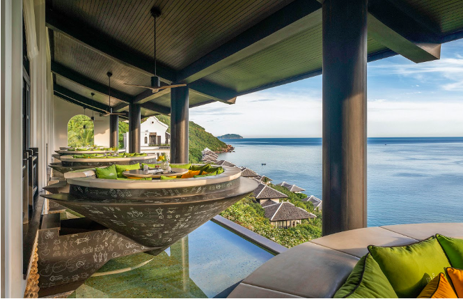 Mùa Trung Thu ngọt ngào tại những thiên đường nghỉ dưỡng: Từ tiệc trà trên bán đảo Sơn Trà đến la bàn hương vị Phú Quốc