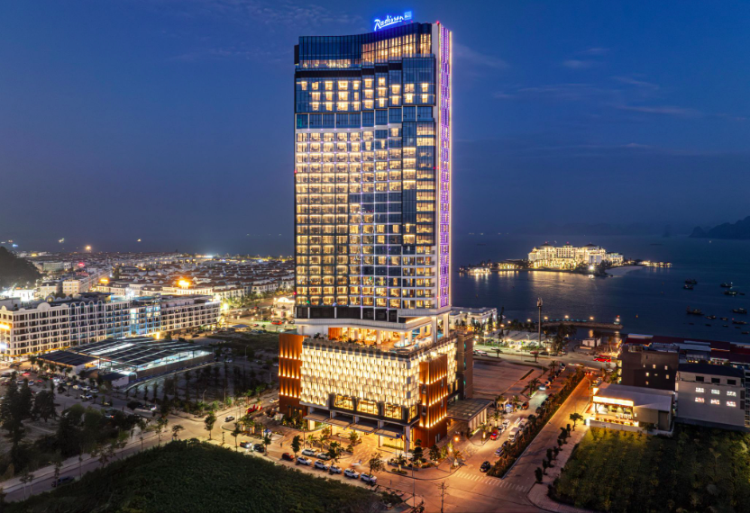 Radisson Hotel Group tăng cường hiện diện tại Việt Nam qua các dự án khai trương, ký kết và danh mục mở rộng